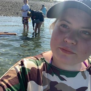 Meet your Posher, Molly